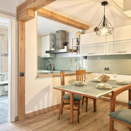 La Bruma 30807 Tatil Evi *